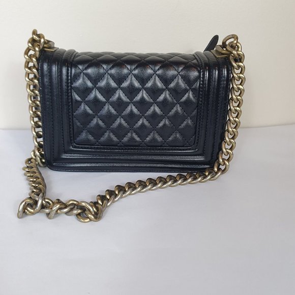 Chanel Boy Bag Black crossbody shoulder leather quilted 100% Authentic small - Picture 4 of 10